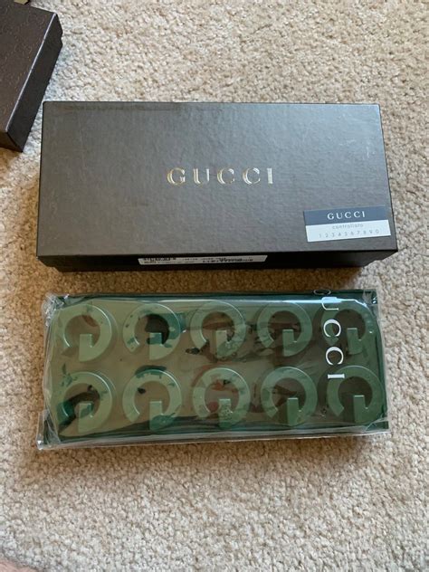 gucci ice tray.|Gucci ashtrays.